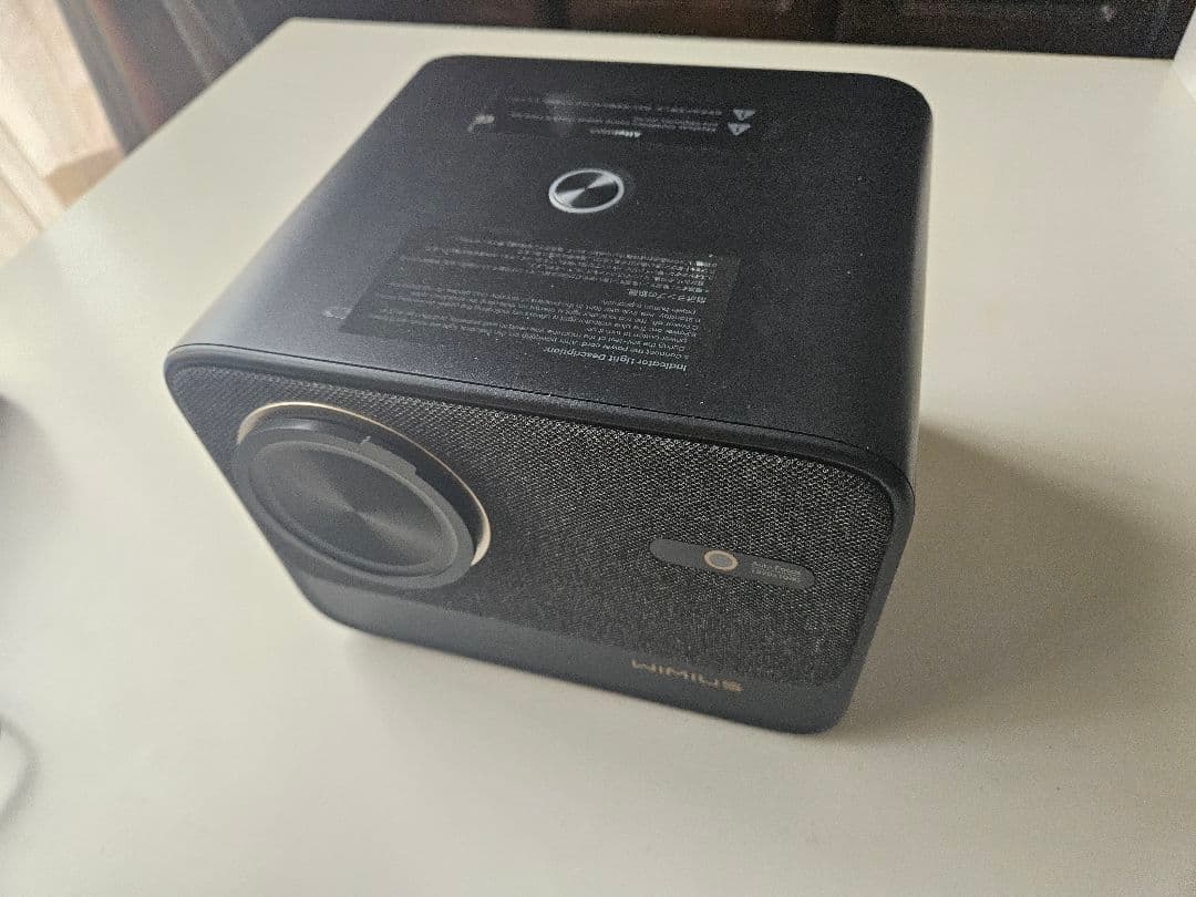 WIMIUS プロジェクター K9