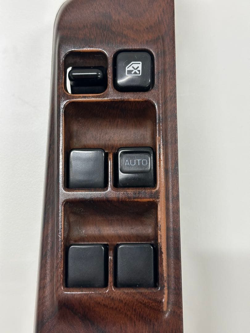 日産 WY30 パワーウィンドウスイッチ 運転席側