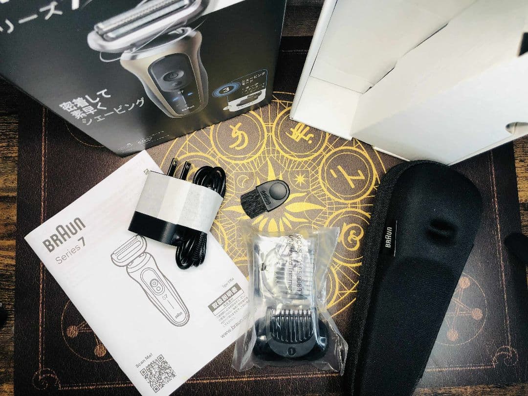 【美品】ブラウン シリーズ7 72-C1500s メンズシェーバー