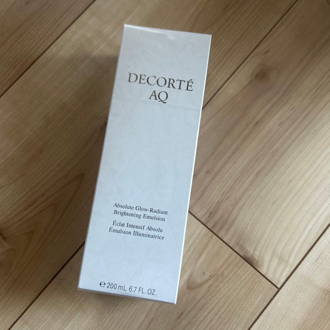 新品　 コスメデコルテ　ＡＱ　アブソリュート エマルジョン ブライト
