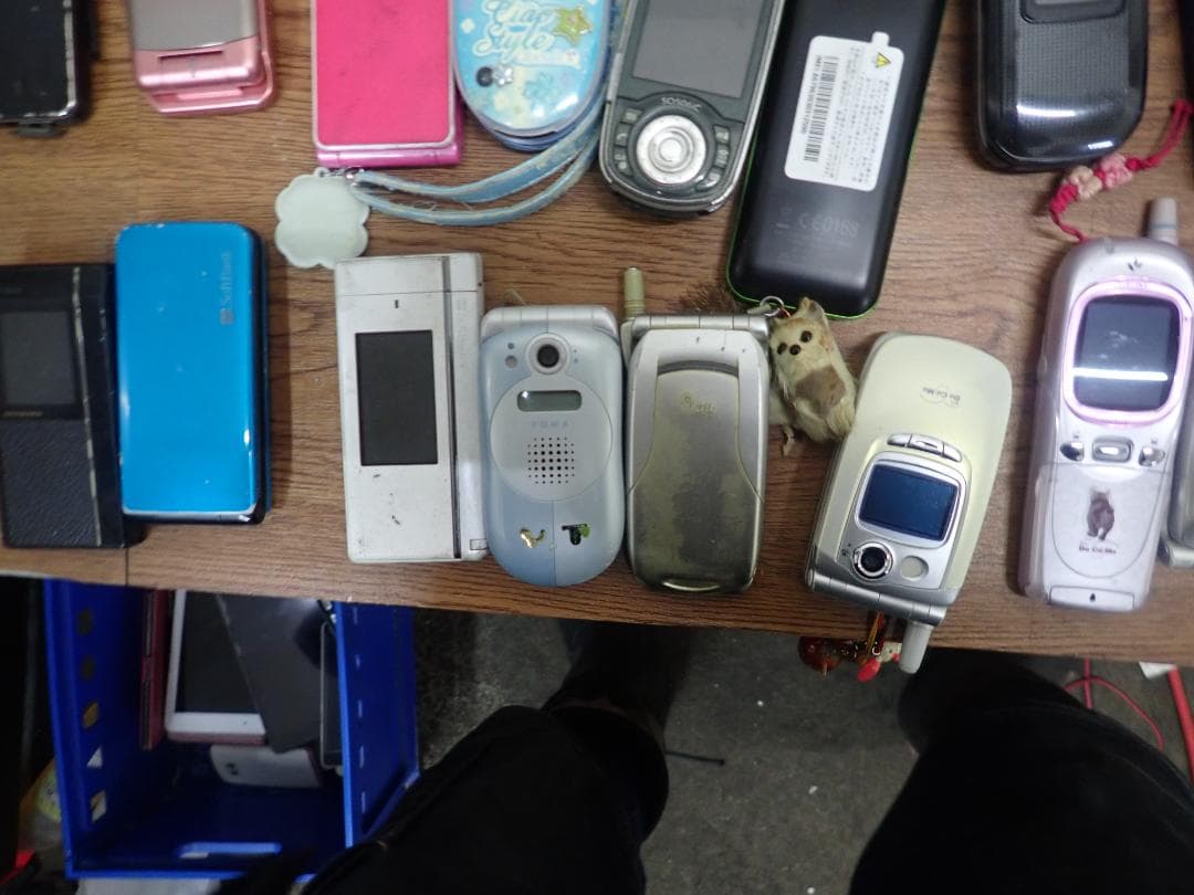 む*！様 携帯電話 ジャンク多数