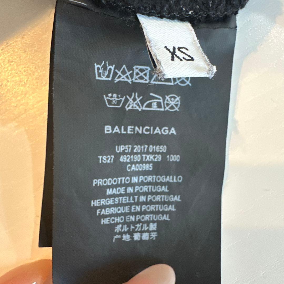 BALENCIAGA ブラック フーディ
