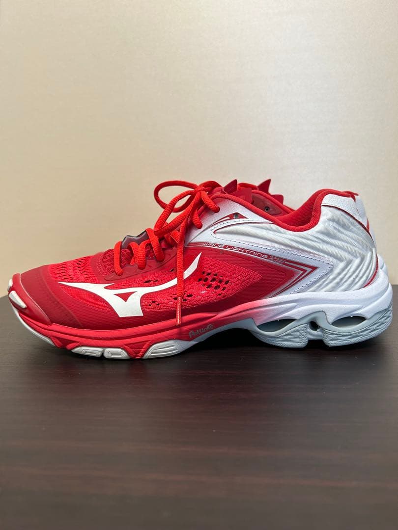 Mizuno バレーボールシューズ レッド