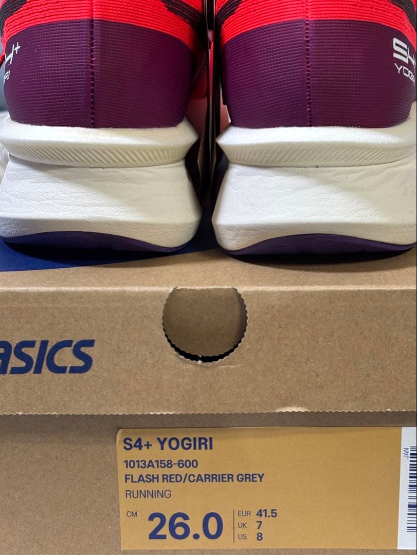 新品同様/S4+ YOGIRI　アシックス S4+ ヨギリ 26.0cm Red