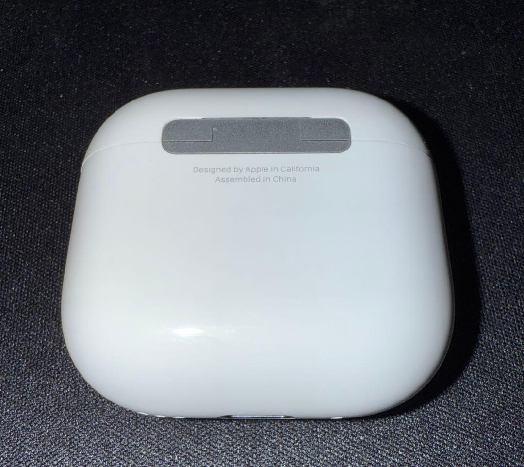 ほぼ新品⭐︎AirPods4 ノイズキャンセル機能
