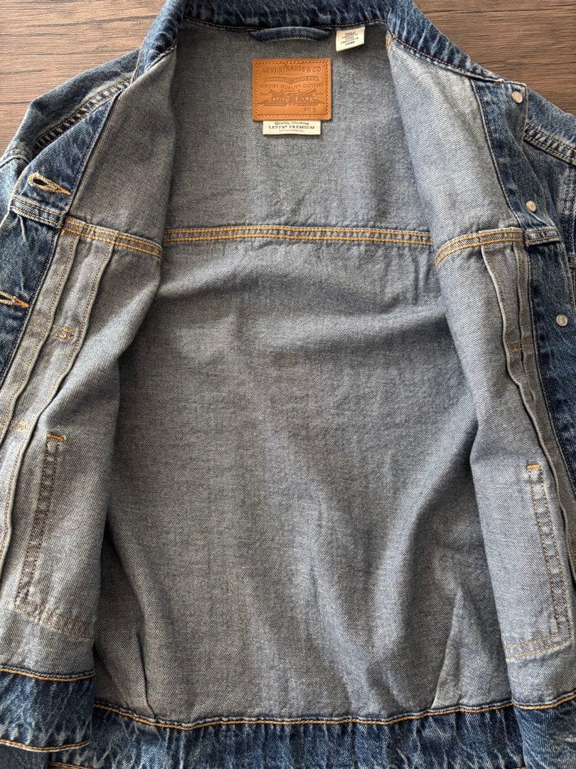 Levi's／BALLOON SLEEVE TRACKER S デニムジャケット