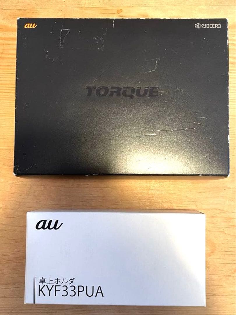 au TORQUE X01 KYF33 レッド　SIMフリー