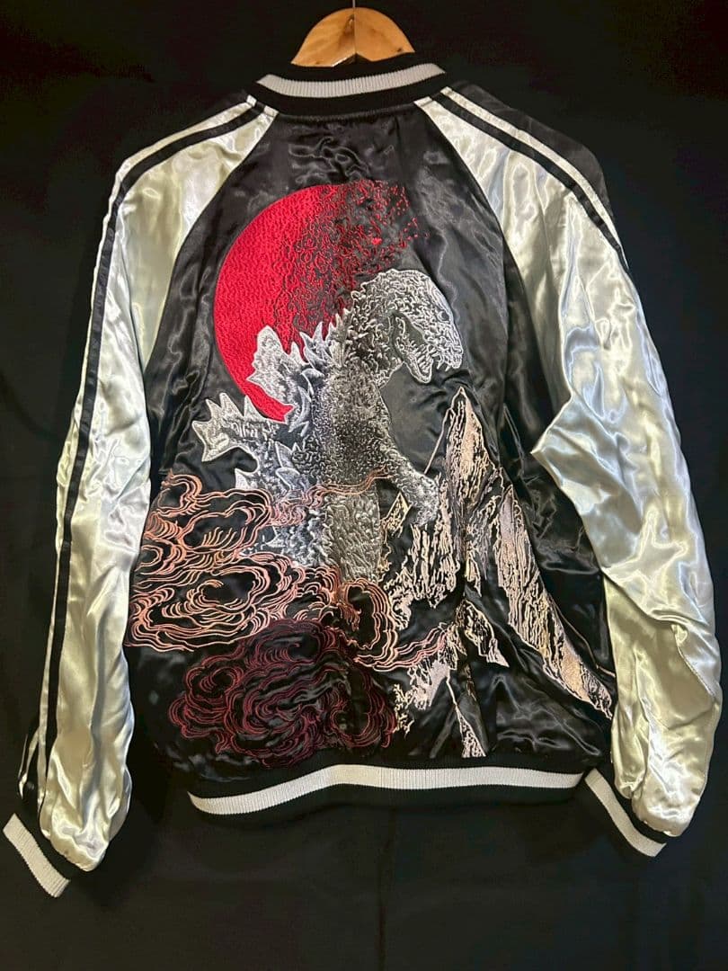 ゴジラ　スカジャン　レディースXL