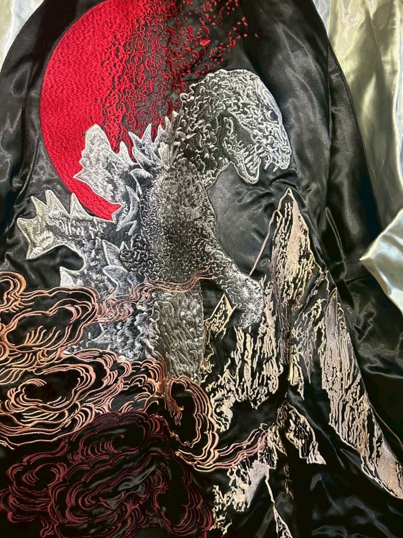 ゴジラ　スカジャン　レディースXL