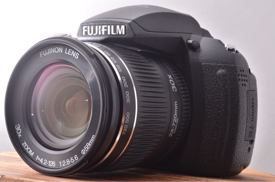 【箱付き】ネオ一眼　FINEPIX　HS10　FUJIFILM　富士フイルム