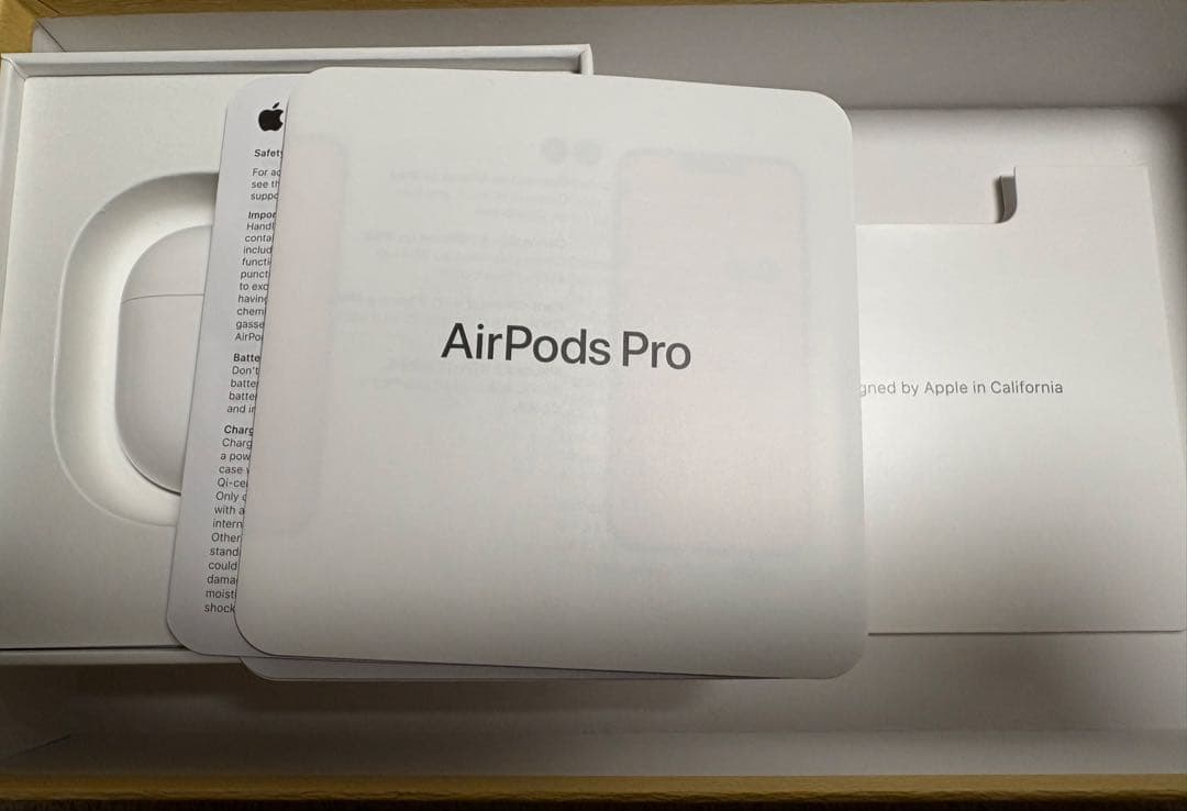 AirPods Pro（第2世代）MagSafe充電ケース付き