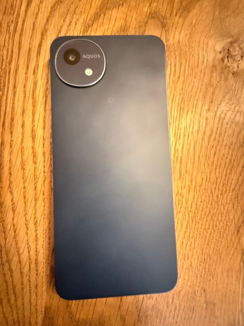 SHARP AQUOS wish4 本体 SIMフリー 美品 箱付き