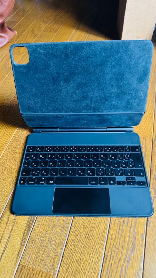 ipad pro 第2世代　11インチ　256GB Magic keyboard