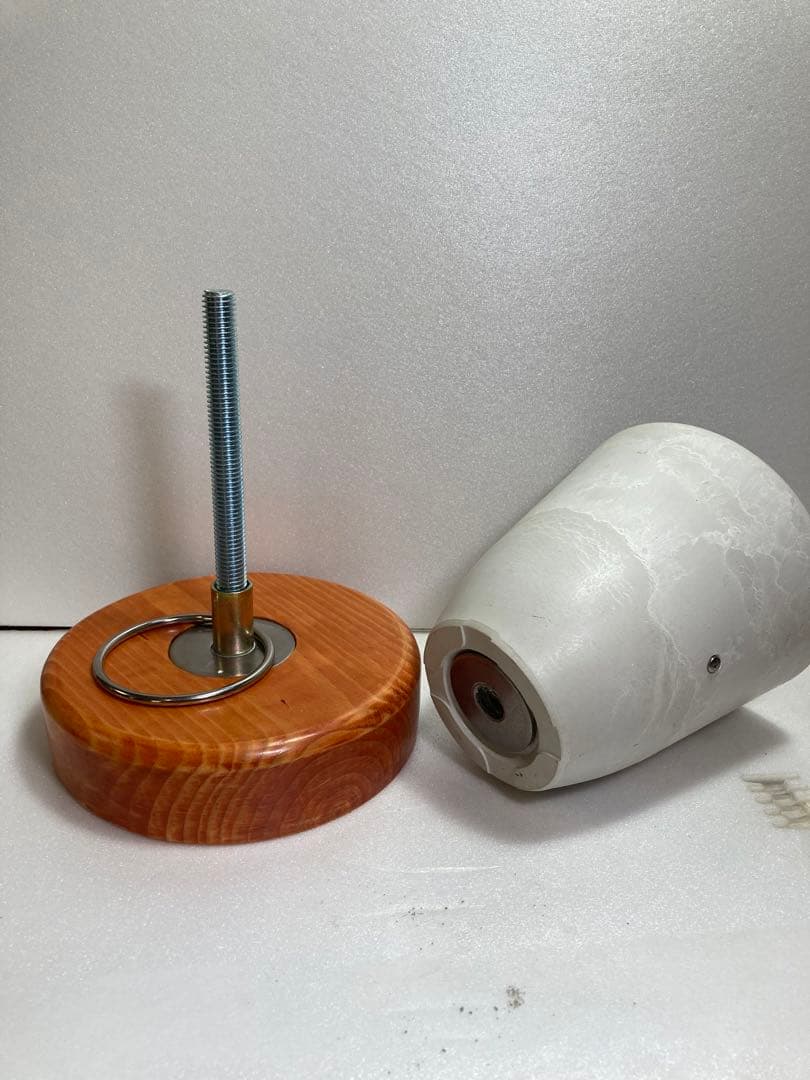 中型ファルコンブロック、猛禽パーチ（屋内用Mサイズ）