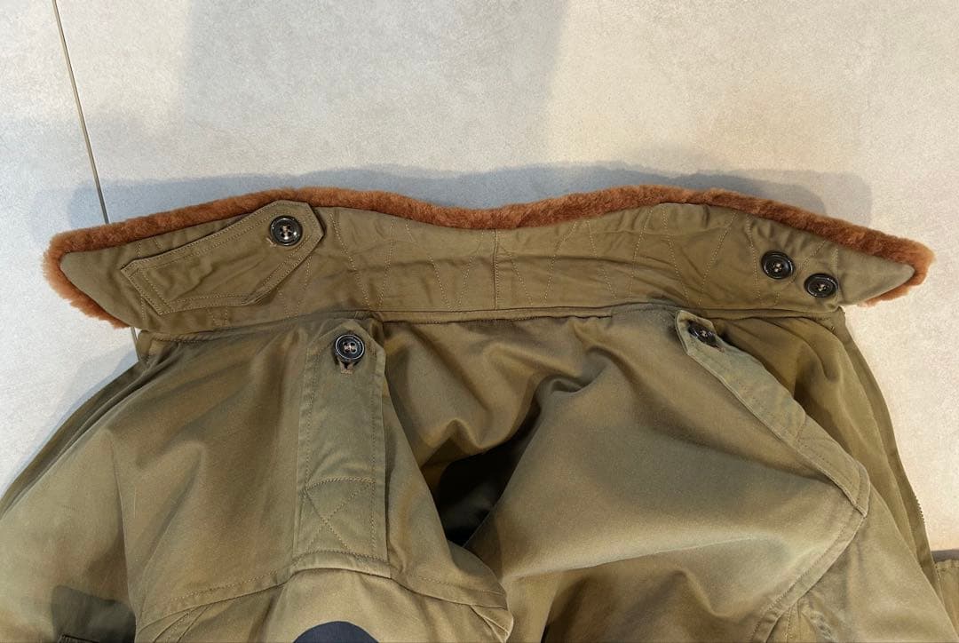 美品 バズリクソンズ 実名復刻版 B-10 赤リブ サイズ38