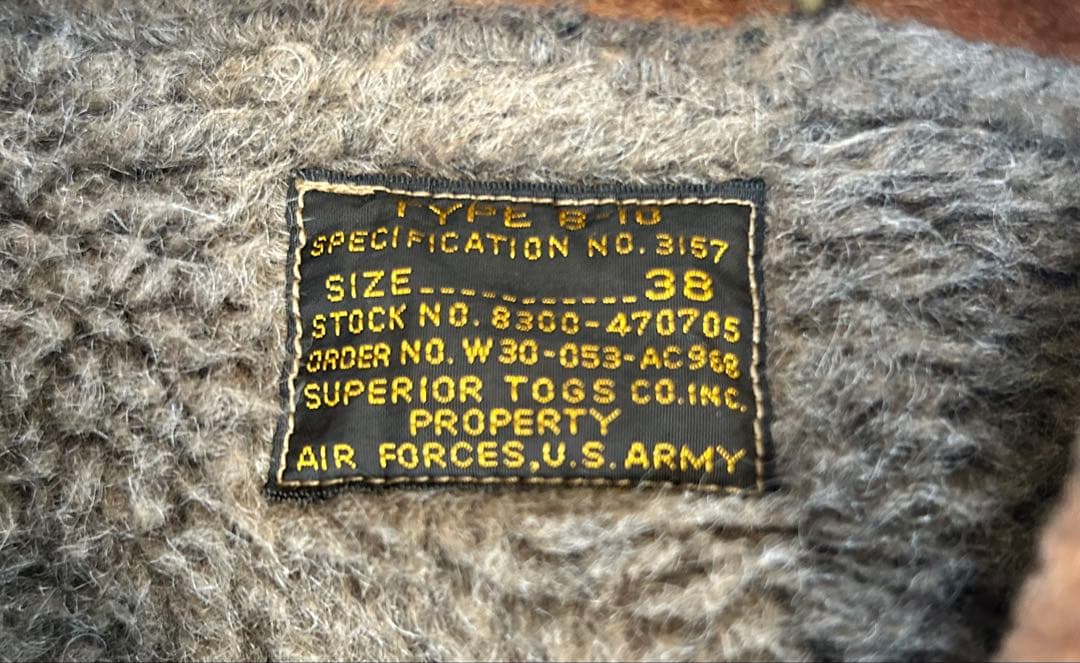 美品 バズリクソンズ 実名復刻版 B-10 赤リブ サイズ38