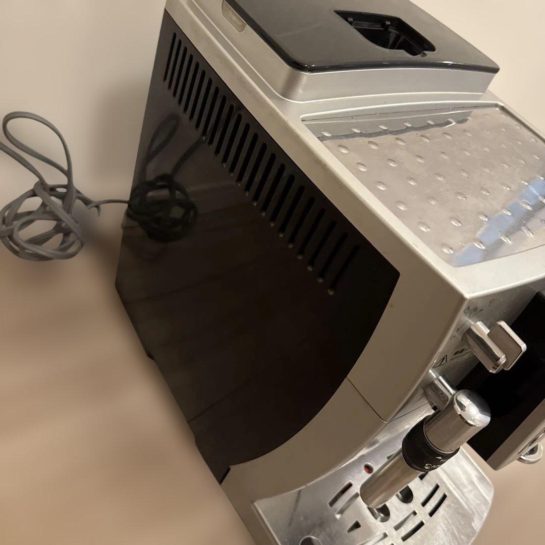 エスプレッソ全自動マシン デロンギ マグニフィカS スペリオレ