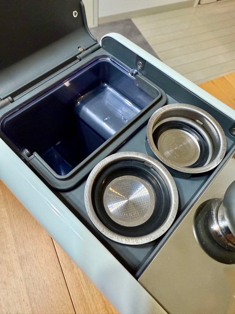 De'Longhi kMix エスプレッソマシン ホワイト