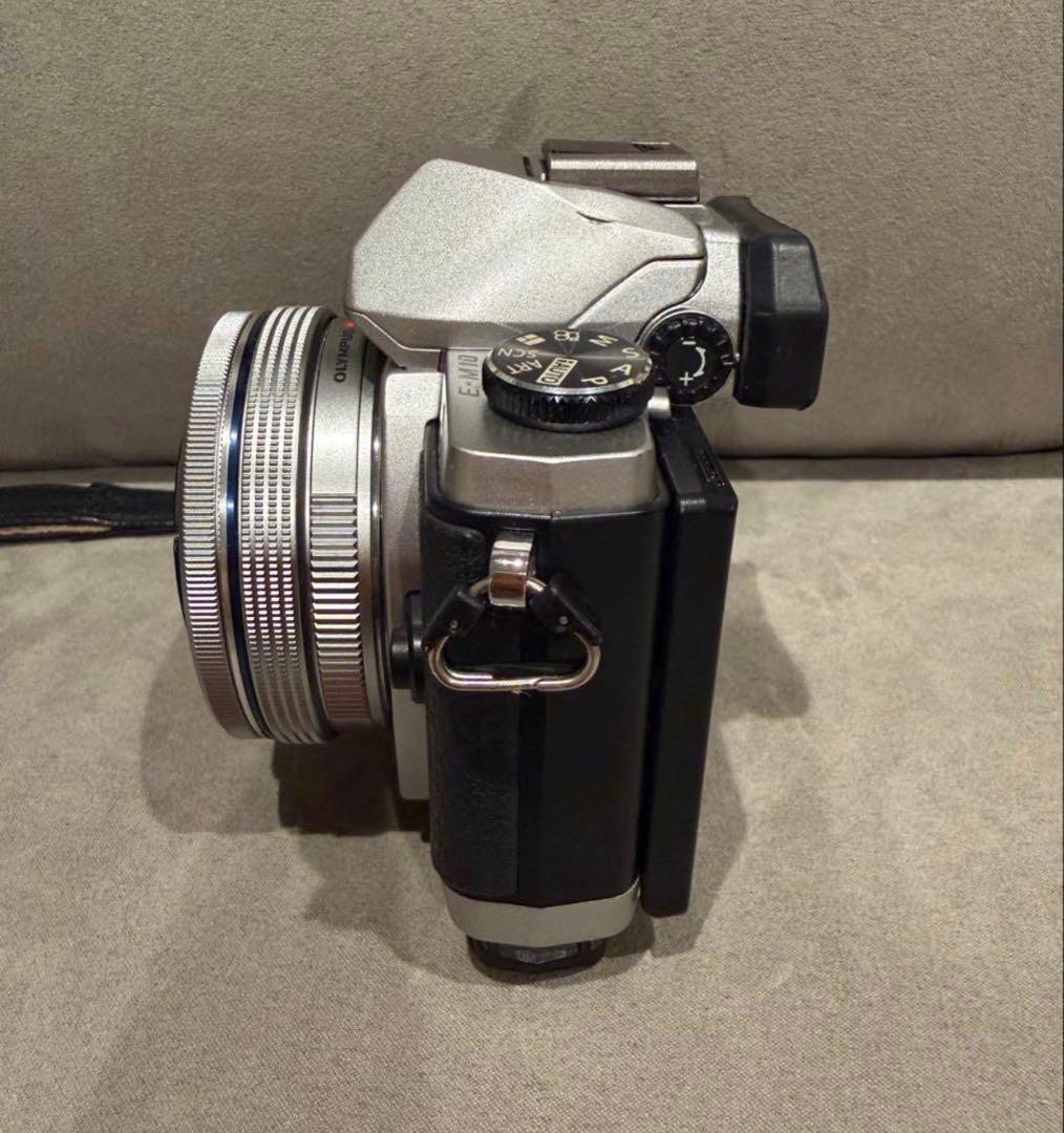 デジタルカメラ OLYMPUS OM-D E-M10