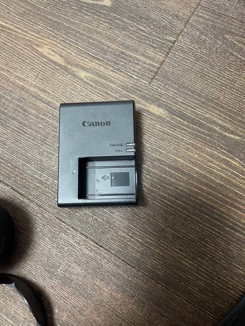 Canon EOS Kiss X9+ EFS 55-250mmレンズ