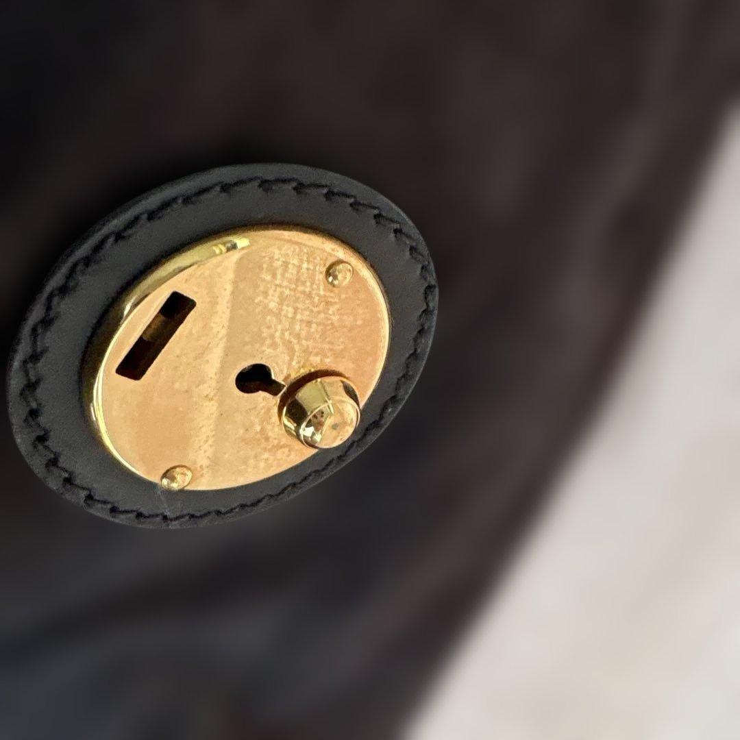 GUCCI ブラック ボストンバッグ