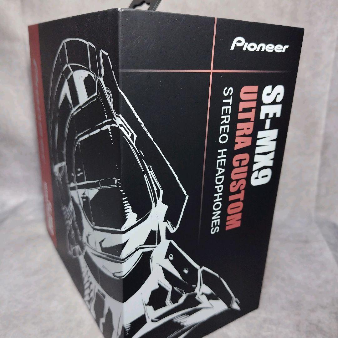未使用品　Pioneer　ヘッドフォン　SE-MX9　ウルトラマン　コラボ　希少