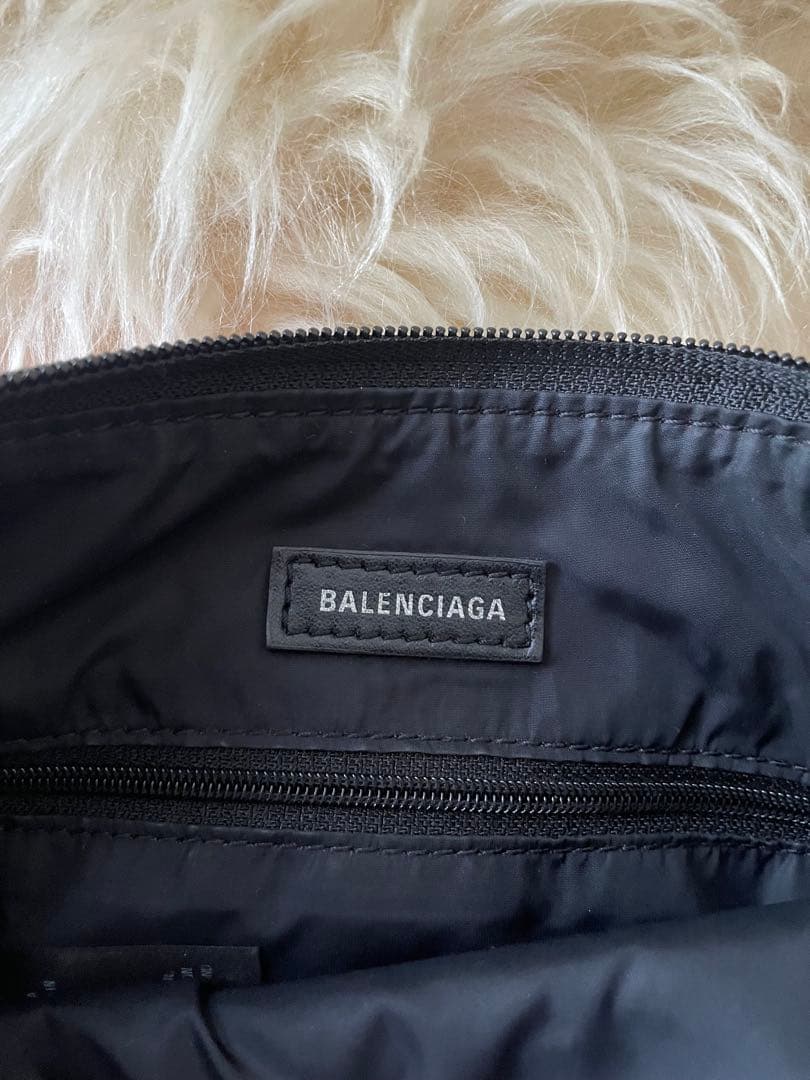 BALENCIAGA バレンシアガ　バッグ　ピンク