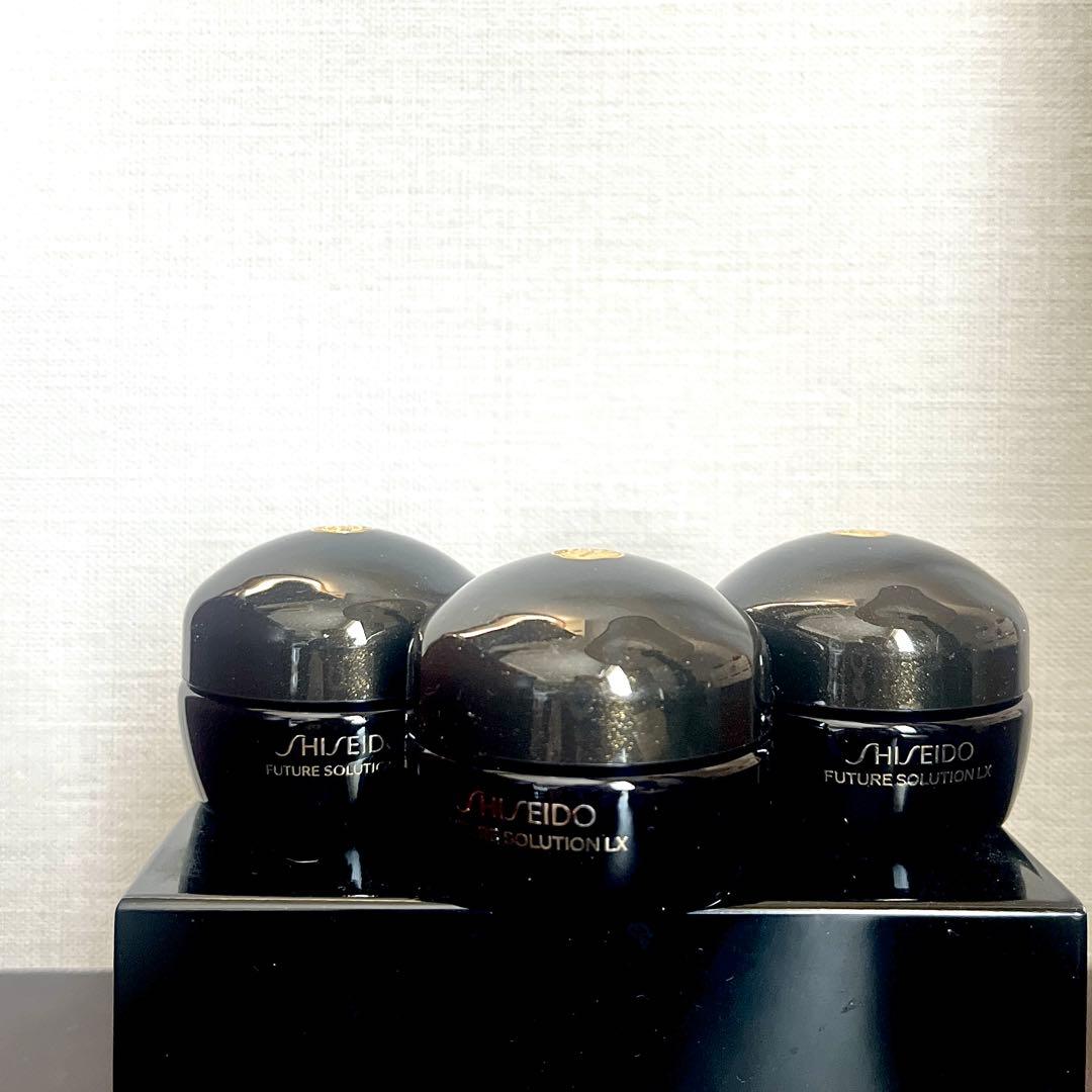 フューチャーソリューションLX トータル　Ｒクリーム　15g x 3個