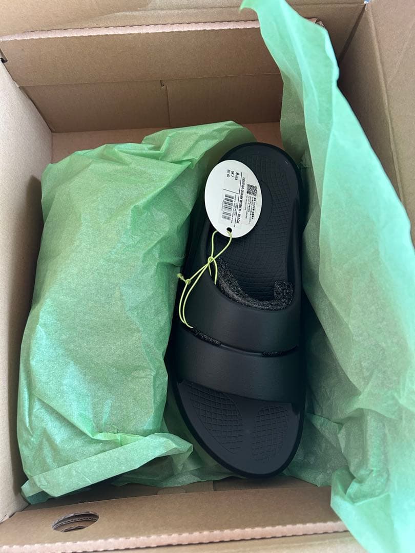 s.h　OOFOS Omega Ooahh ブラックサンダル　メンズ