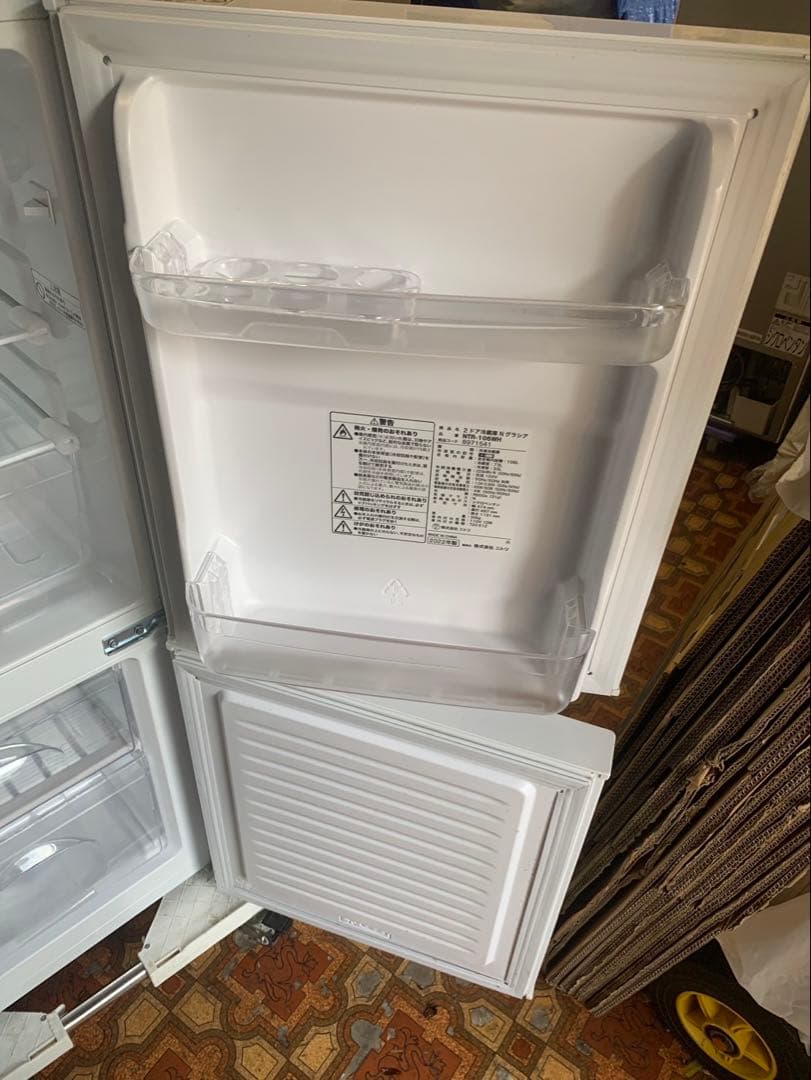 ＊東京都付近取引限定＊ニトリ 2ドア冷蔵庫 2022年製　NTR-106WH