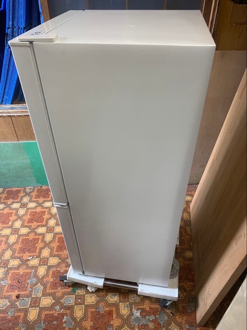 ＊東京都付近取引限定＊ニトリ 2ドア冷蔵庫 2022年製　NTR-106WH