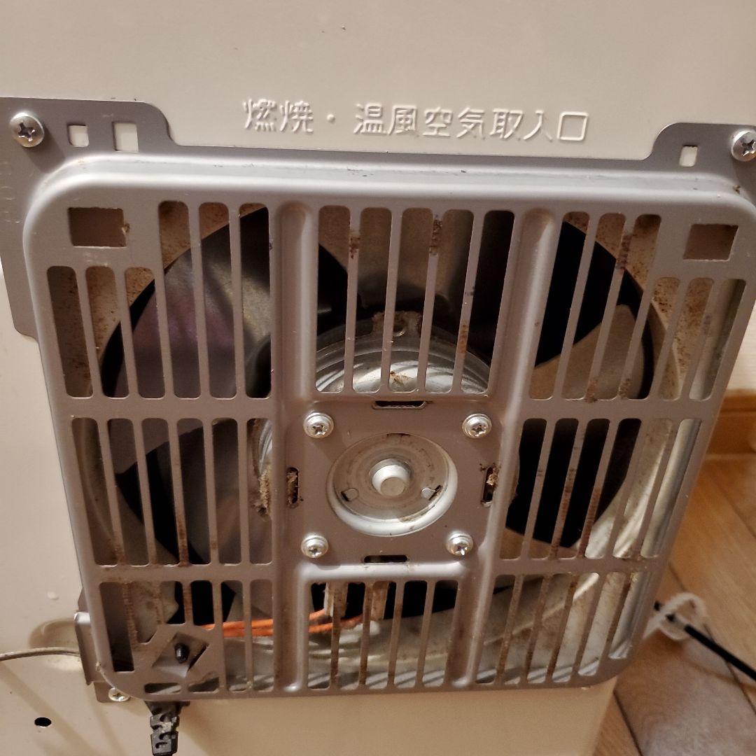 ダイニチ 石油ファンヒーター ブルーヒータ－　動作品　わりかし綺麗　即暖まります