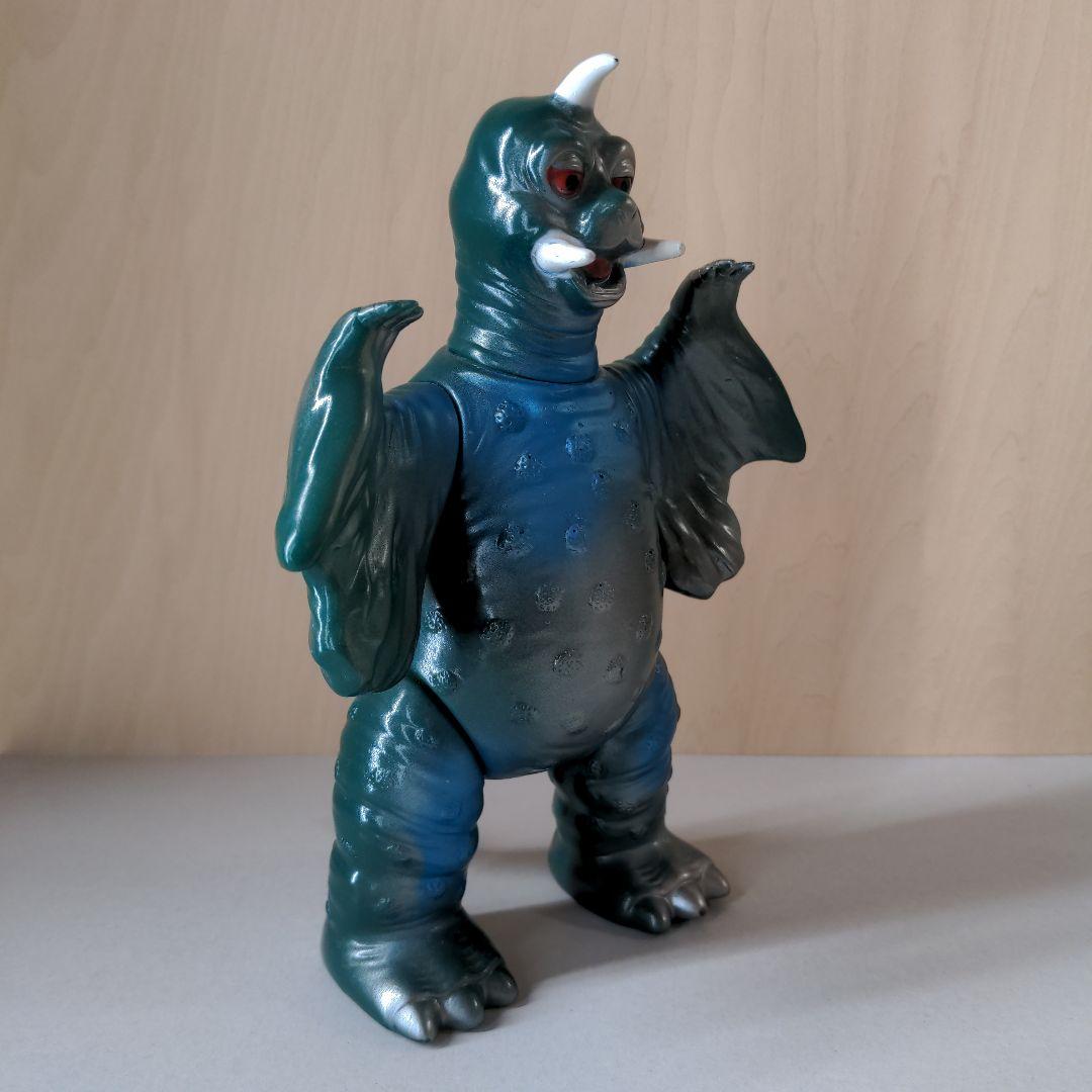 バンダイブルマーク　ペギラ