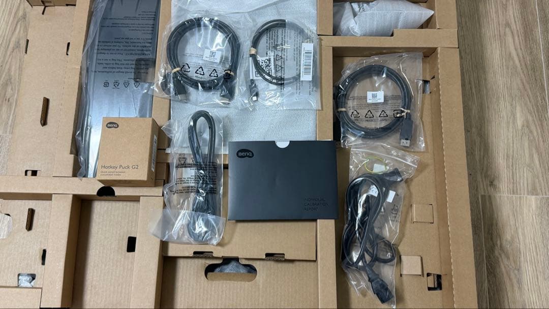 BenQ PD3225U 32インチ デザインモニター 本体