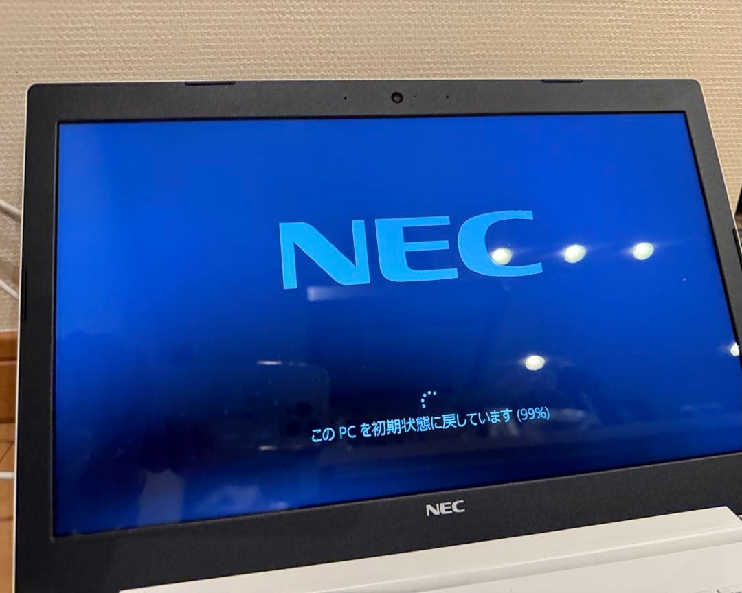 NEC LAVIE ノートPC 15.6インチ ホワイト