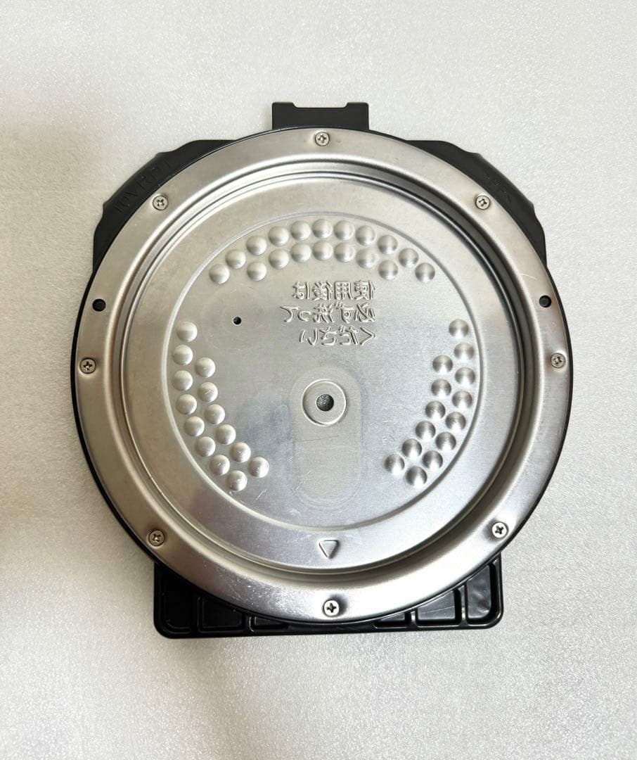 TOSHIBA RC-10VRR多機能炊飯器 21年製 動作保証