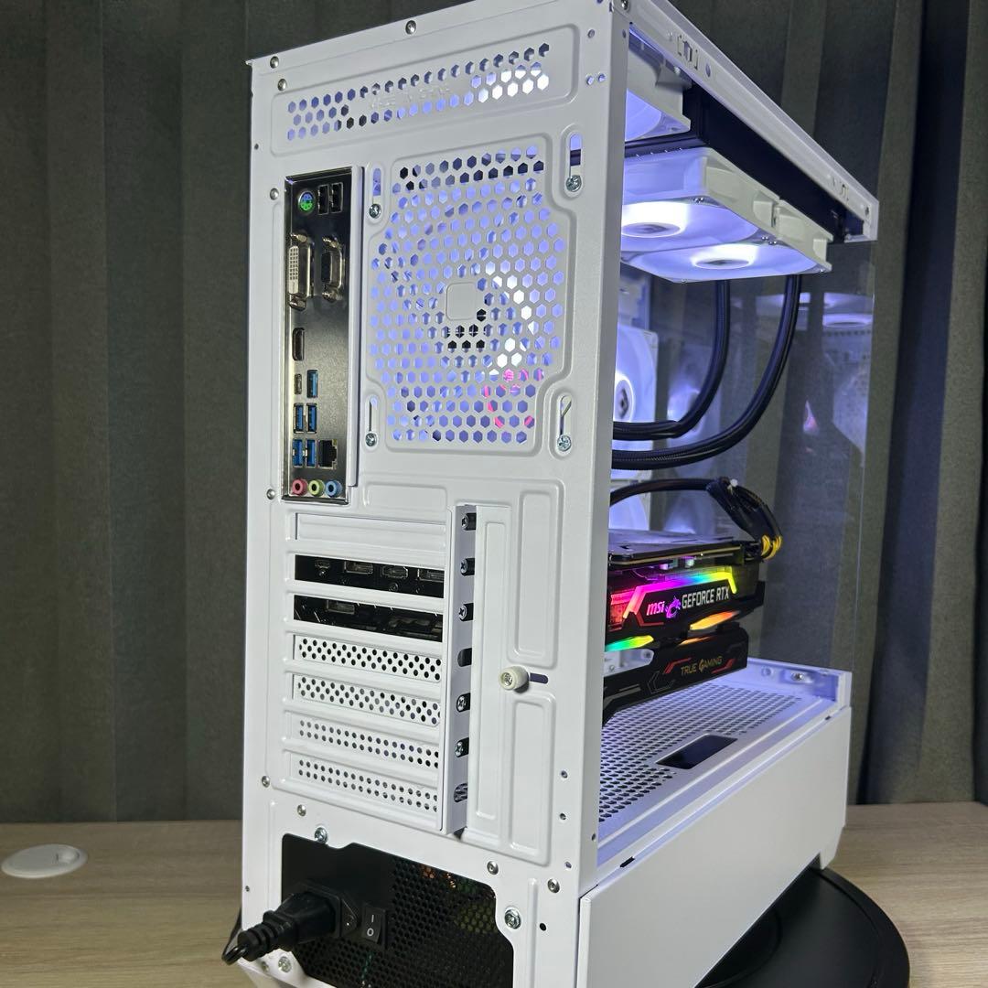 高性能 白 ゲーミングPC RTX2080 Windows11 ワイルズ超快適