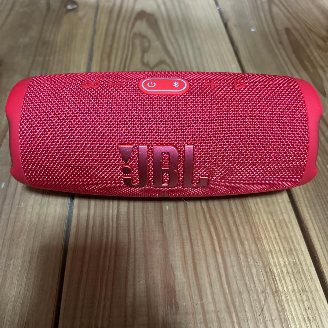 JBL charge5 Bluetoothスピーカー