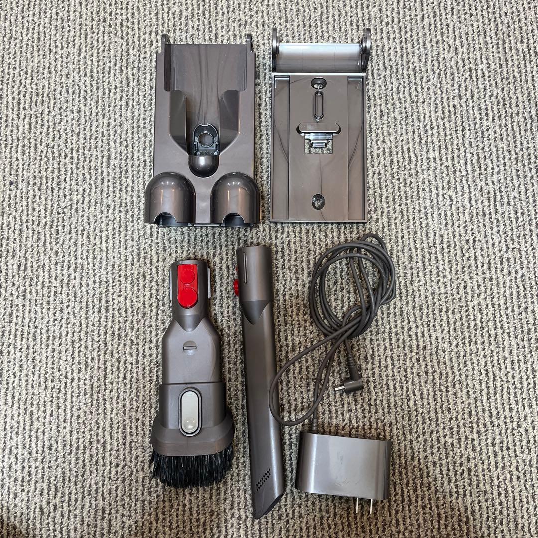 ダイソンデジタルスリムフラフィオリジンSV 18 バッテリー無　壁掛け　ジャンク