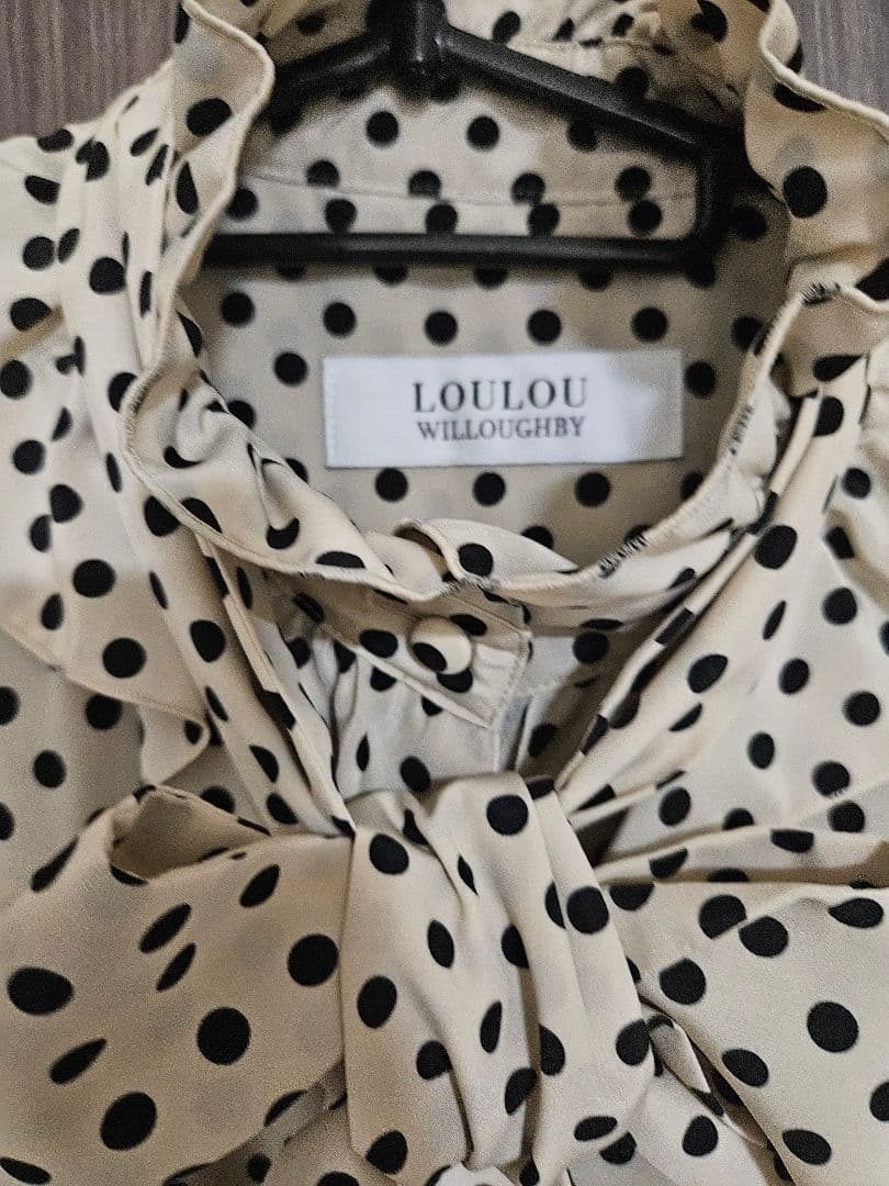 ルルウィルビードットボウタイブラウスLOULOU WILLOUGHBY