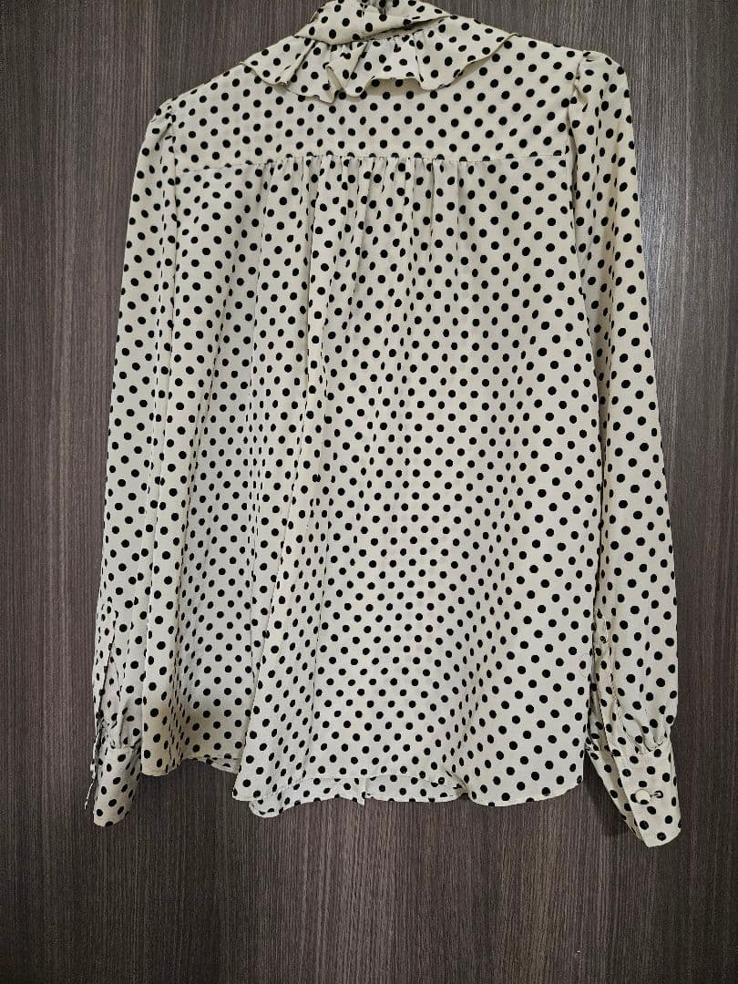 ルルウィルビードットボウタイブラウスLOULOU WILLOUGHBY