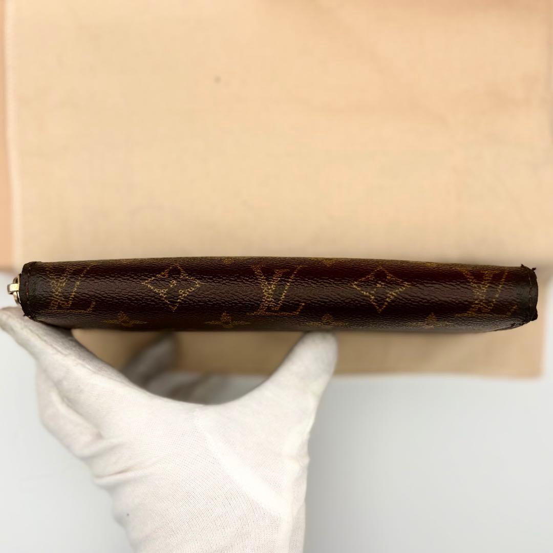 ルイヴィトン　モノグラム　ジッピーウォレット　長財布　M60017