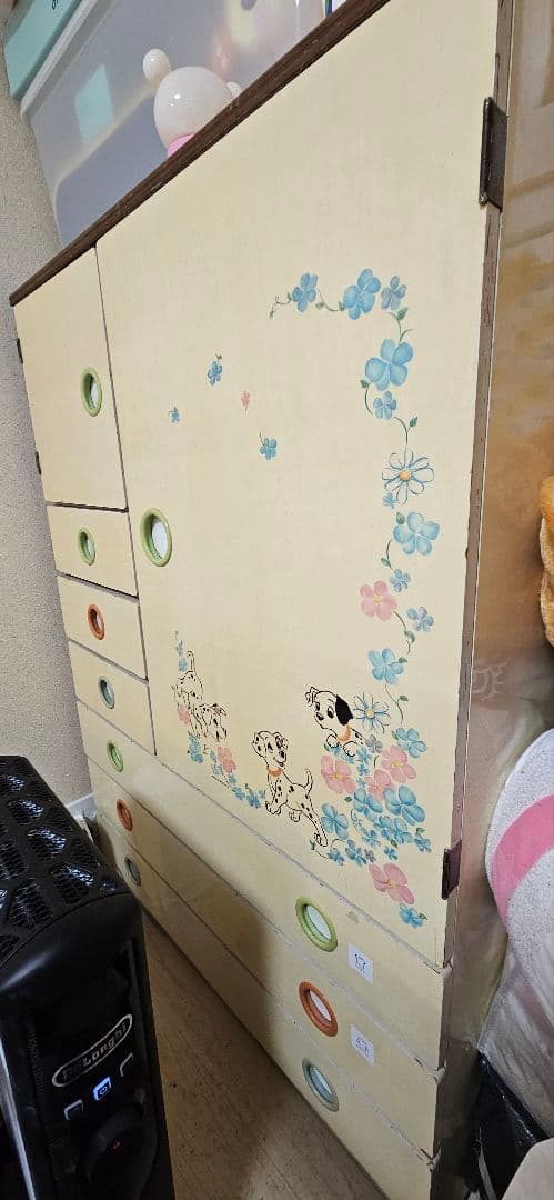 昭和レトロ　101わんちゃん　ベビータンス