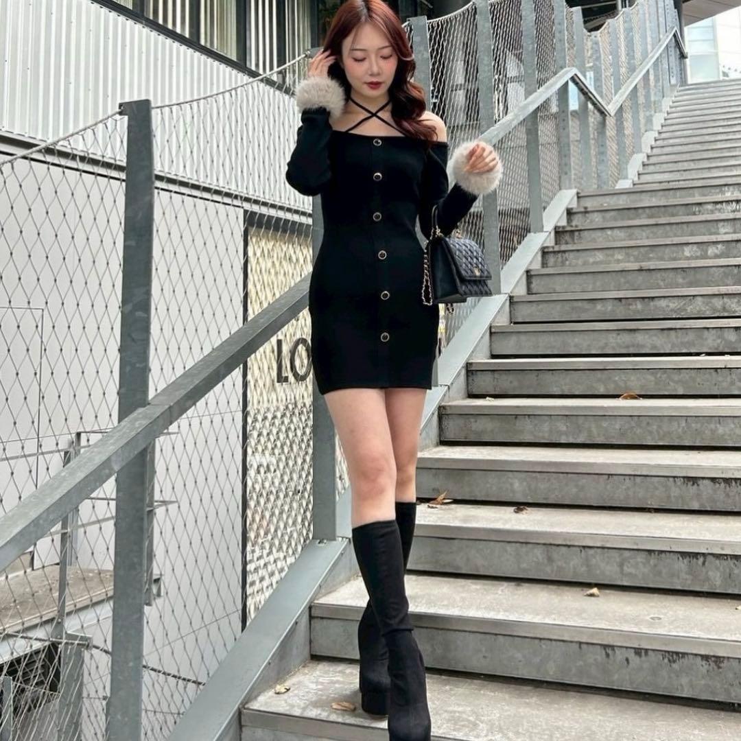 LIPSERVICE ファーオフショルボタンニットワンピース ミニ ブラック