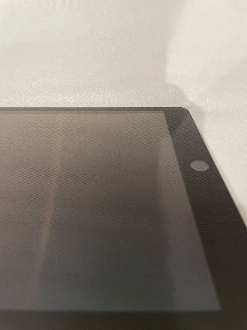 iPad 8世代　32GB Wi-Fiモデル+キーボード