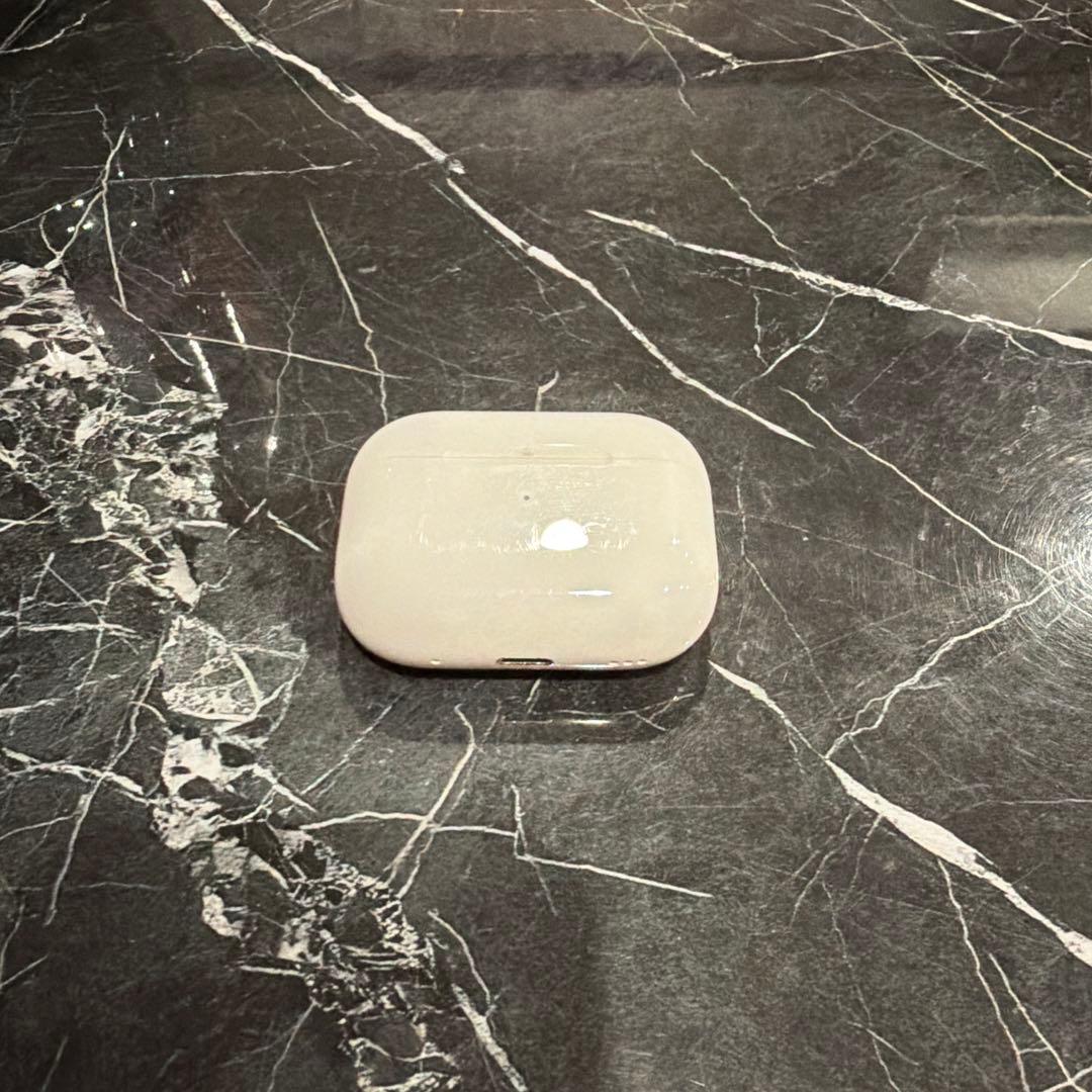 AirPods2 本体 ホワイト 充電ケース付き