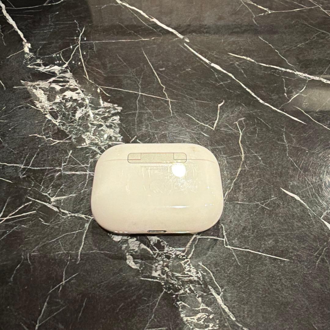 AirPods2 本体 ホワイト 充電ケース付き