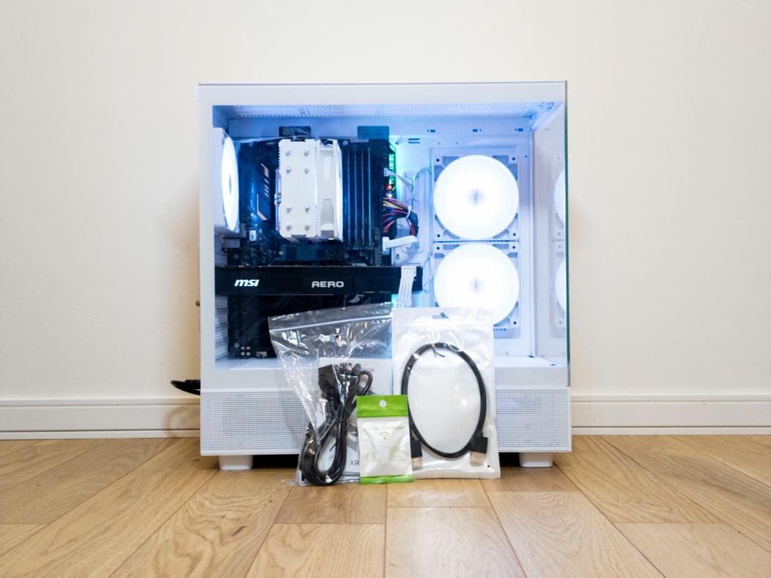 白ゲーミングPC GTX1070 / i5-9400F / M.2 500GB