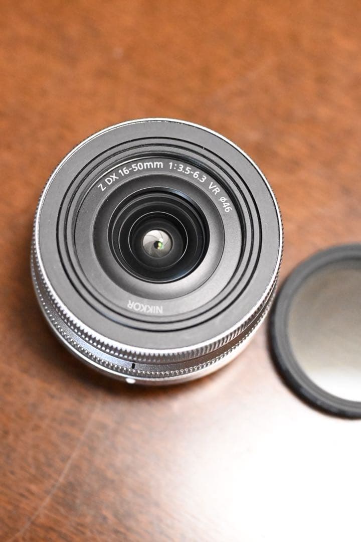 NIKKOR DX 16-50mm f/3.5-5.6 ズームレンズ Zマウント