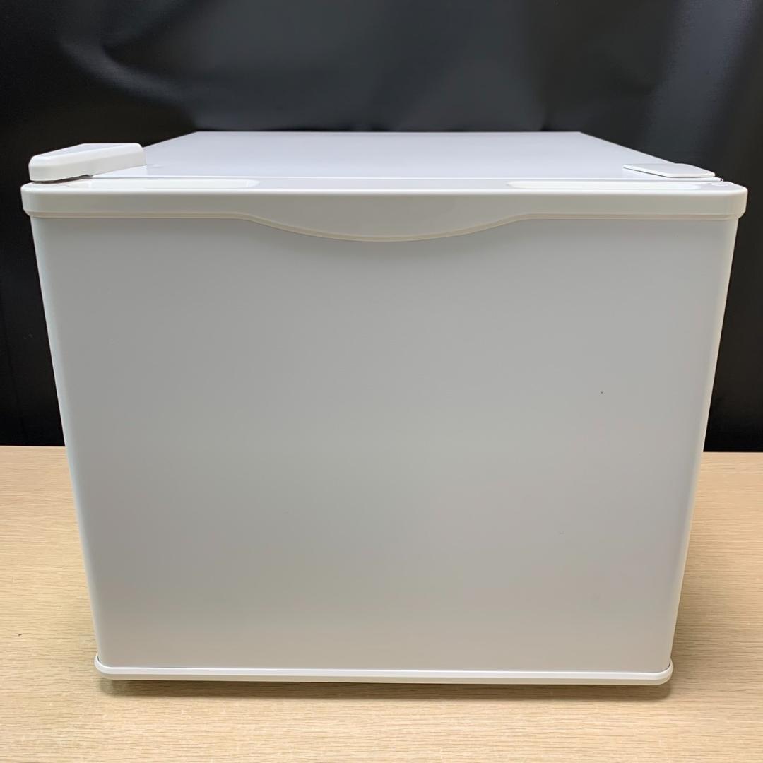 ★AMADEO　17L　冷蔵庫　ペルチェ式　WRF-1017AM